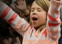 Verslag oor die Global Prayer and Praise for Youth and Children, 13-14 April