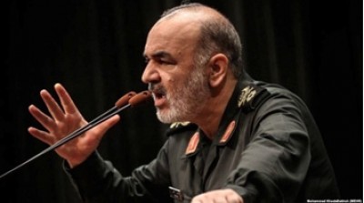 Iran: Nuwe hoof van revolusionêre wagte aangestel