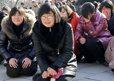 NOORD-KOREA: Tientalle aangehou, 33 om tereggestel te word