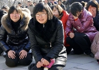 NOORD-KOREA: Tientalle aangehou, 33 om tereggestel te word