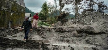 Indonesië: Herstel na aardbewing