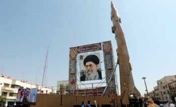 Europeërs skel Iran vir die ontwikkeling van kernkragprojektiele