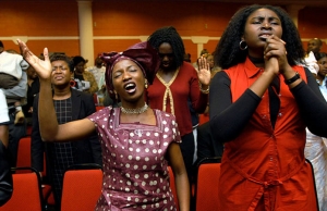 Pous doen &amp;#39;n beroep op EU-leiers om migrante teen handelaars te beskerm