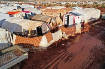 Sirië: regime veilings op grond van die ontheemdes