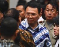 Jakarta se Christelike goewerneur tronk toe vir godslastering teen Islam