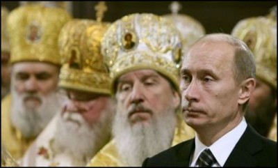 Poetin steek &amp;#39;n grens oor – verbied Russe om die Evangelie buite kerke te verkondig. Hier is die nuutste.