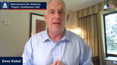 Redaksie: Amerika het jou voorbidding nodig – David Kubal